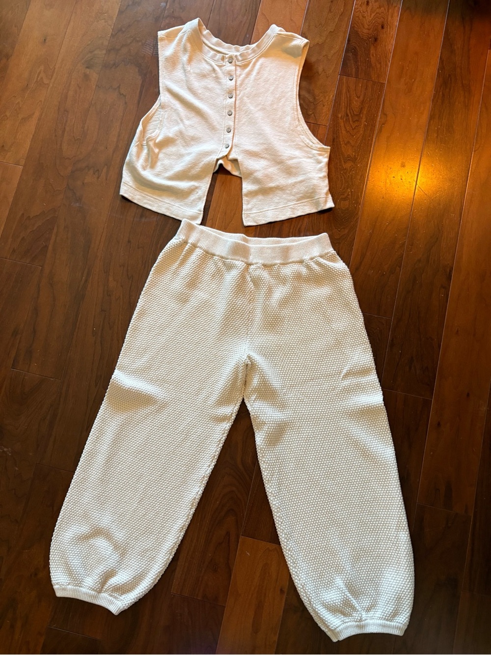 Free People Cream Hailee Cotton beach set Wide balloon and crop top - Picture 2 of 3